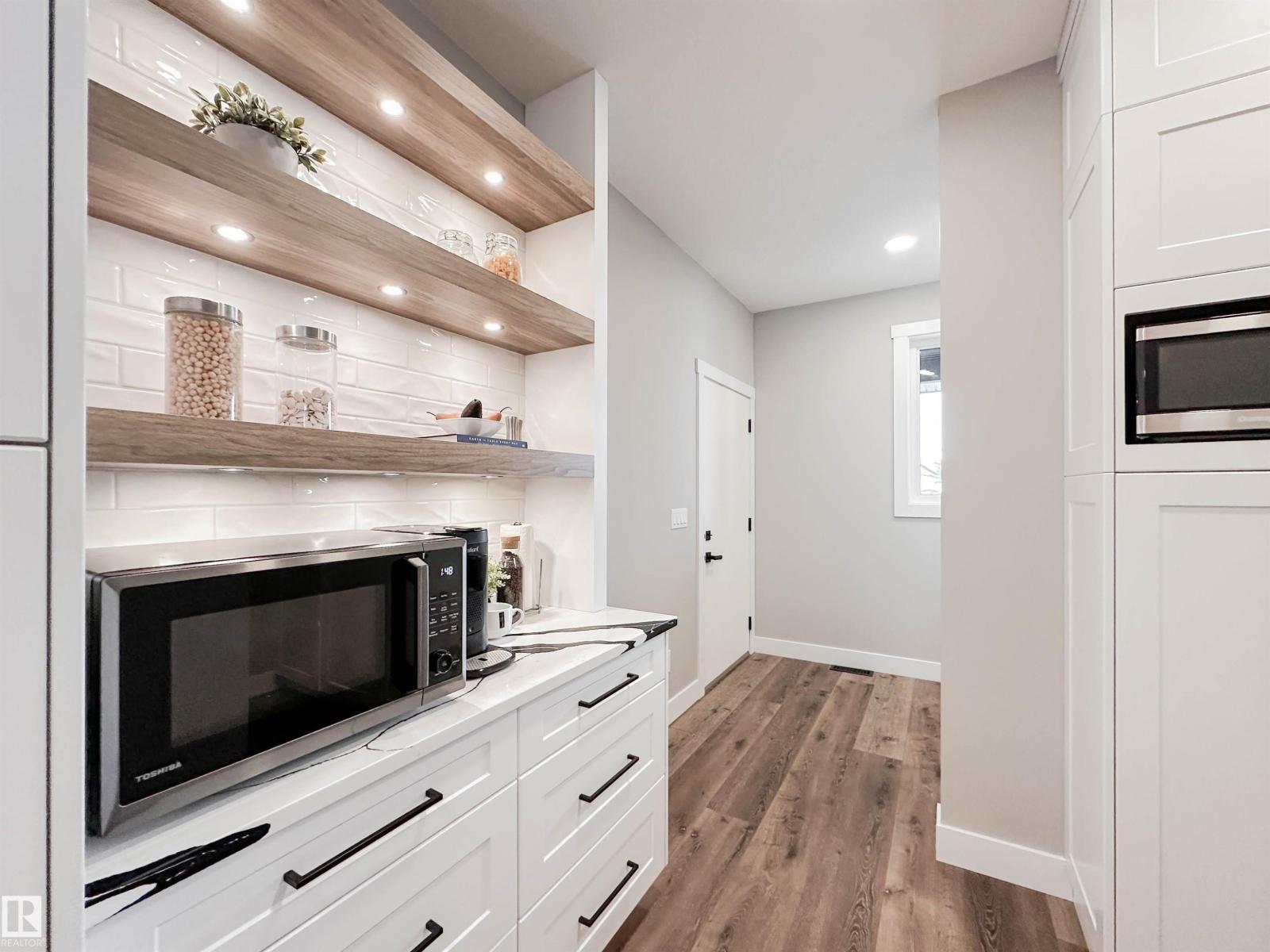 #24 27320 TWP ROAD 534, Rural Parkland County