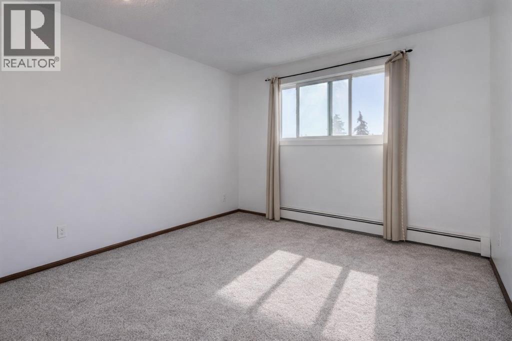 Single Family House for Sale in    Avenue SW Sunalta Calgary 