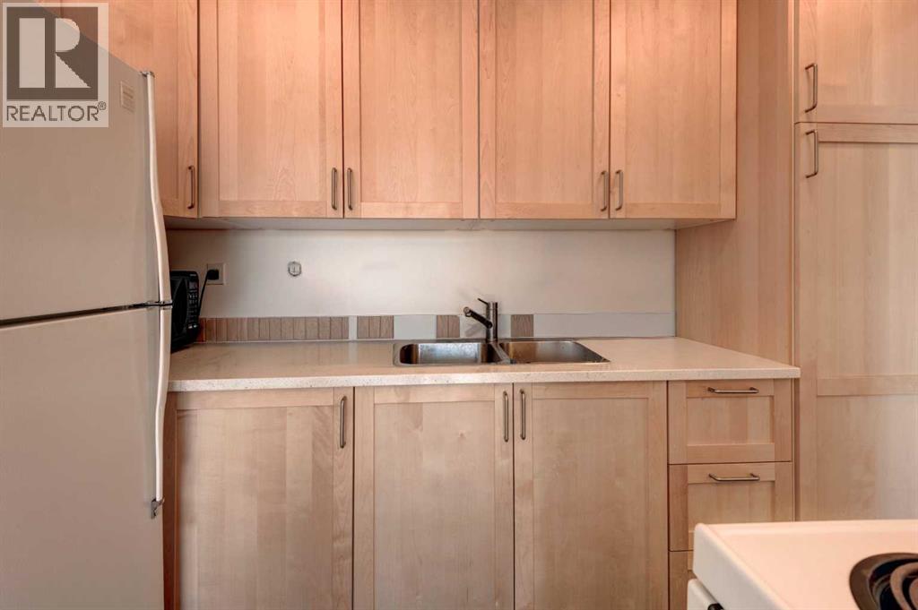 Single Family House for Sale in    Avenue SW Sunalta Calgary 