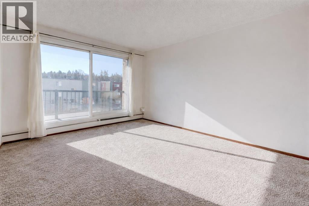 Single Family House for Sale in    Avenue SW Sunalta Calgary 