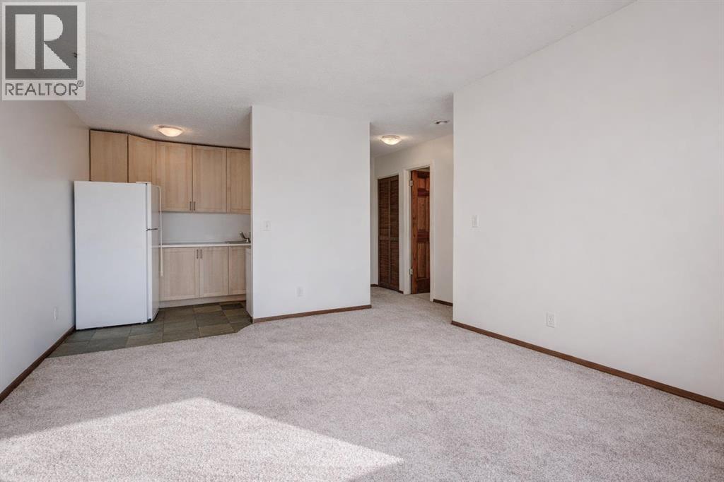 Single Family House for Sale in    Avenue SW Sunalta Calgary 