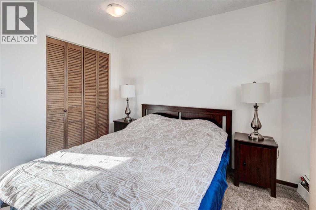 Single Family House for Sale in    Avenue SW Sunalta Calgary 