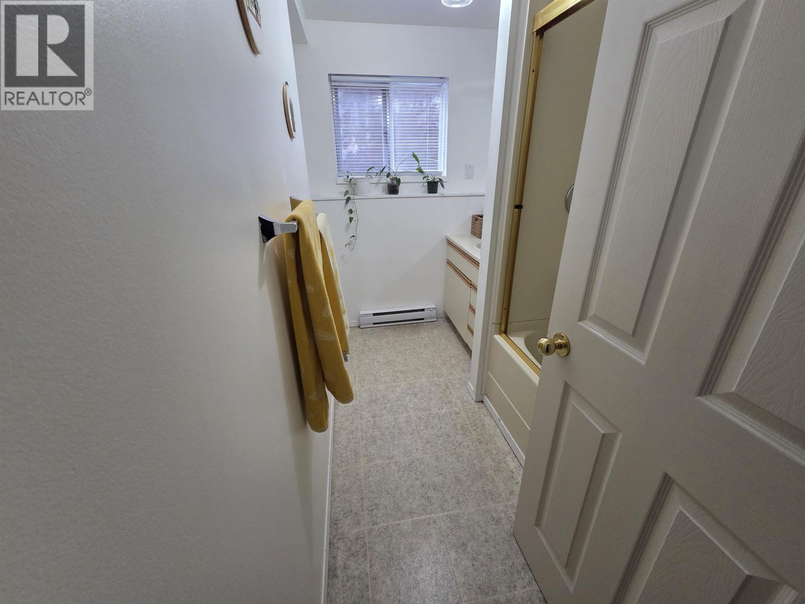 3309 THOMAS STREET - 15