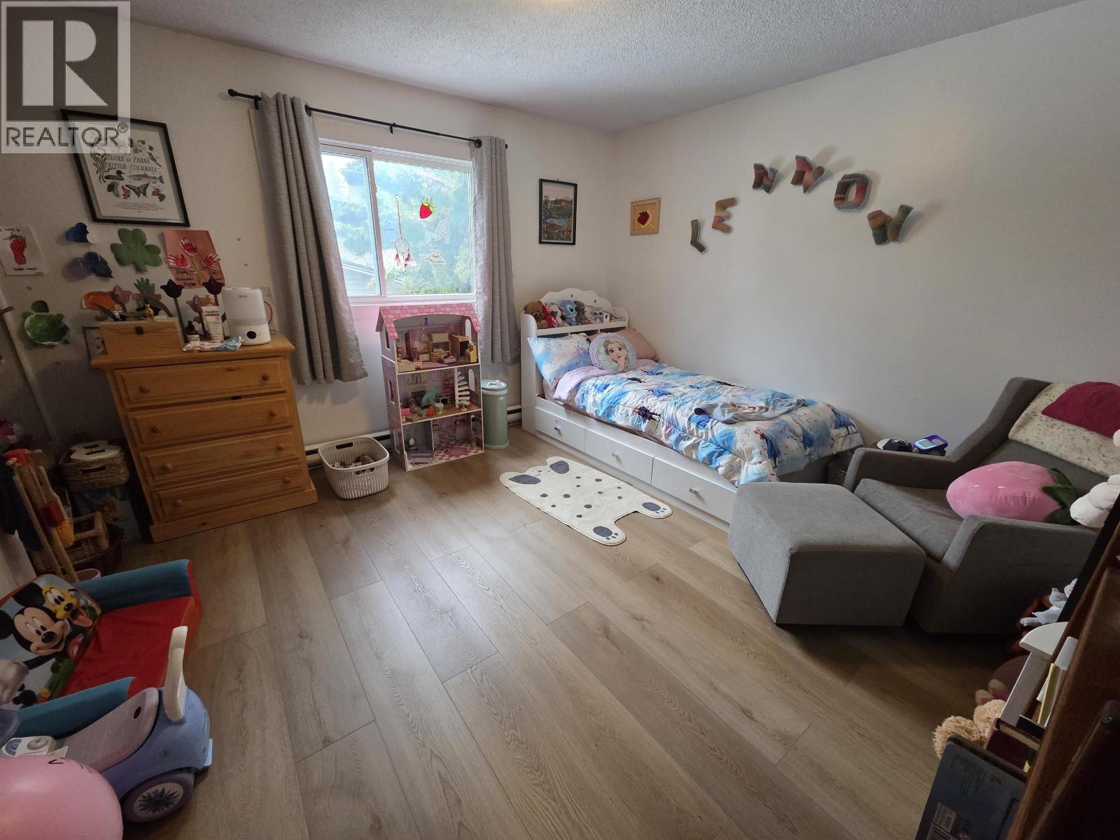 3309 THOMAS STREET - 10