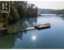 8807 Ainslie Point Road, Pender Island, BC V0N2M3 Photo 20