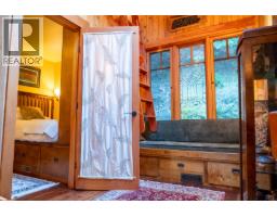 8807 Ainslie Point Road, Pender Island, BC V0N2M3 Photo 37