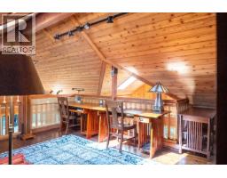 8807 Ainslie Point Road, Pender Island, BC V0N2M3 Photo 23