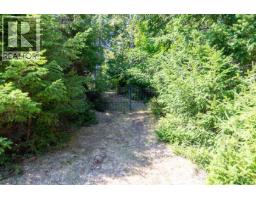 8807 Ainslie Point Road, Pender Island, BC V0N2M3 Photo 19