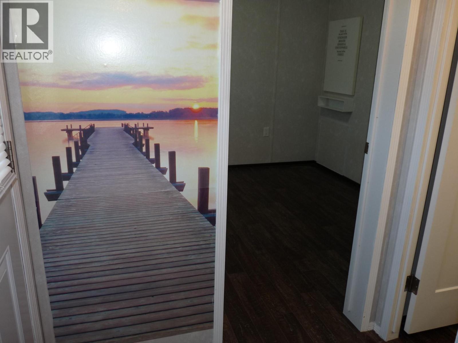 #56 771 ATHABASCA STREET E - 23