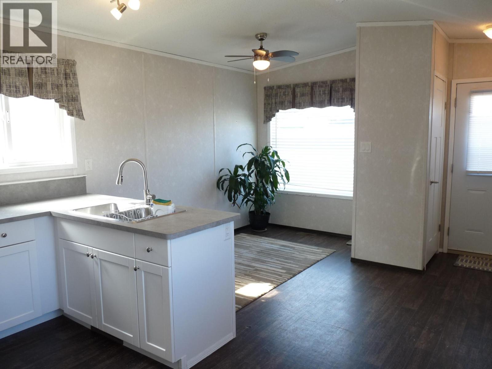 #56 771 ATHABASCA STREET E - Image 3