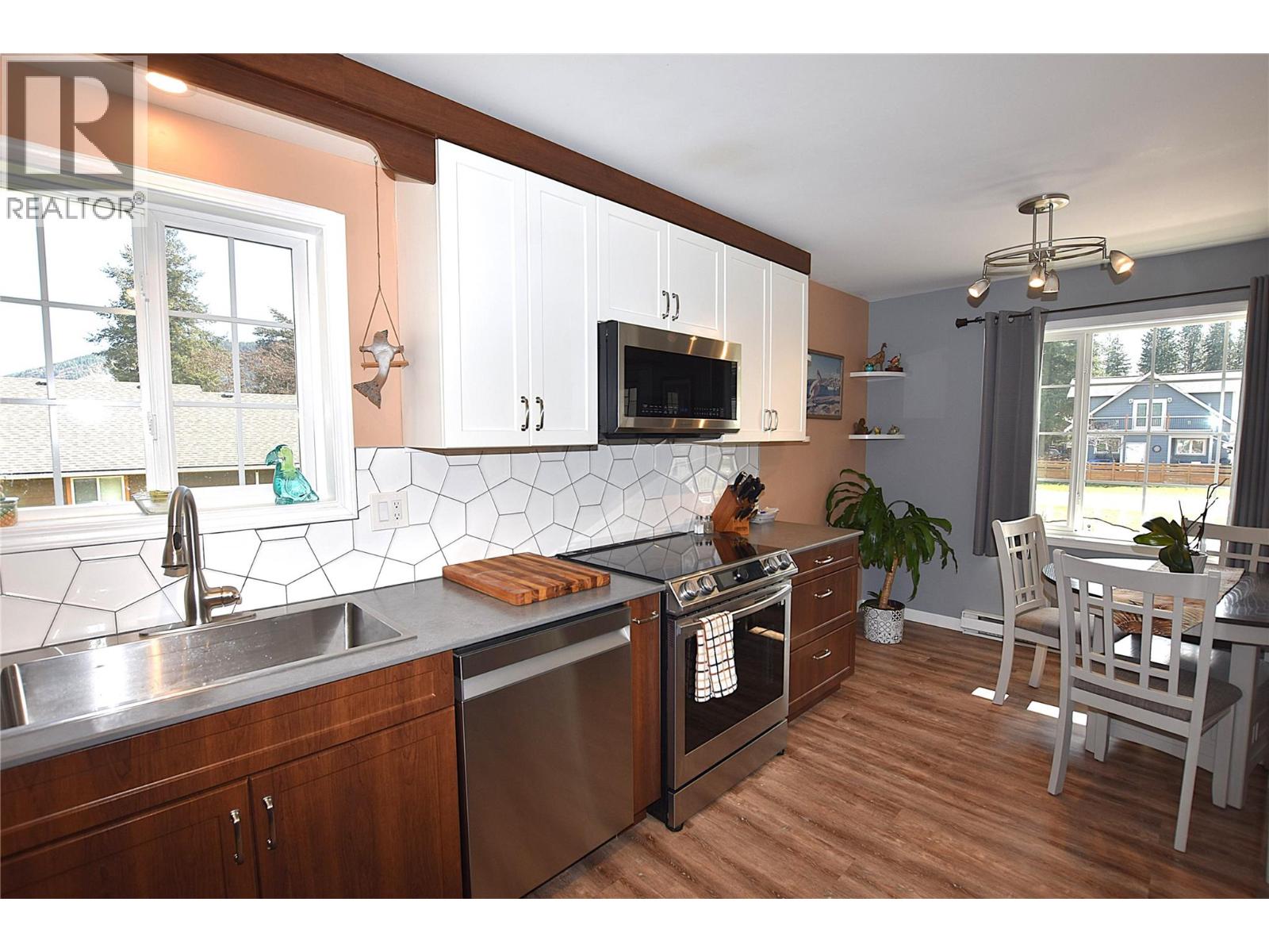 441 Hummingbird Avenue, Vernon