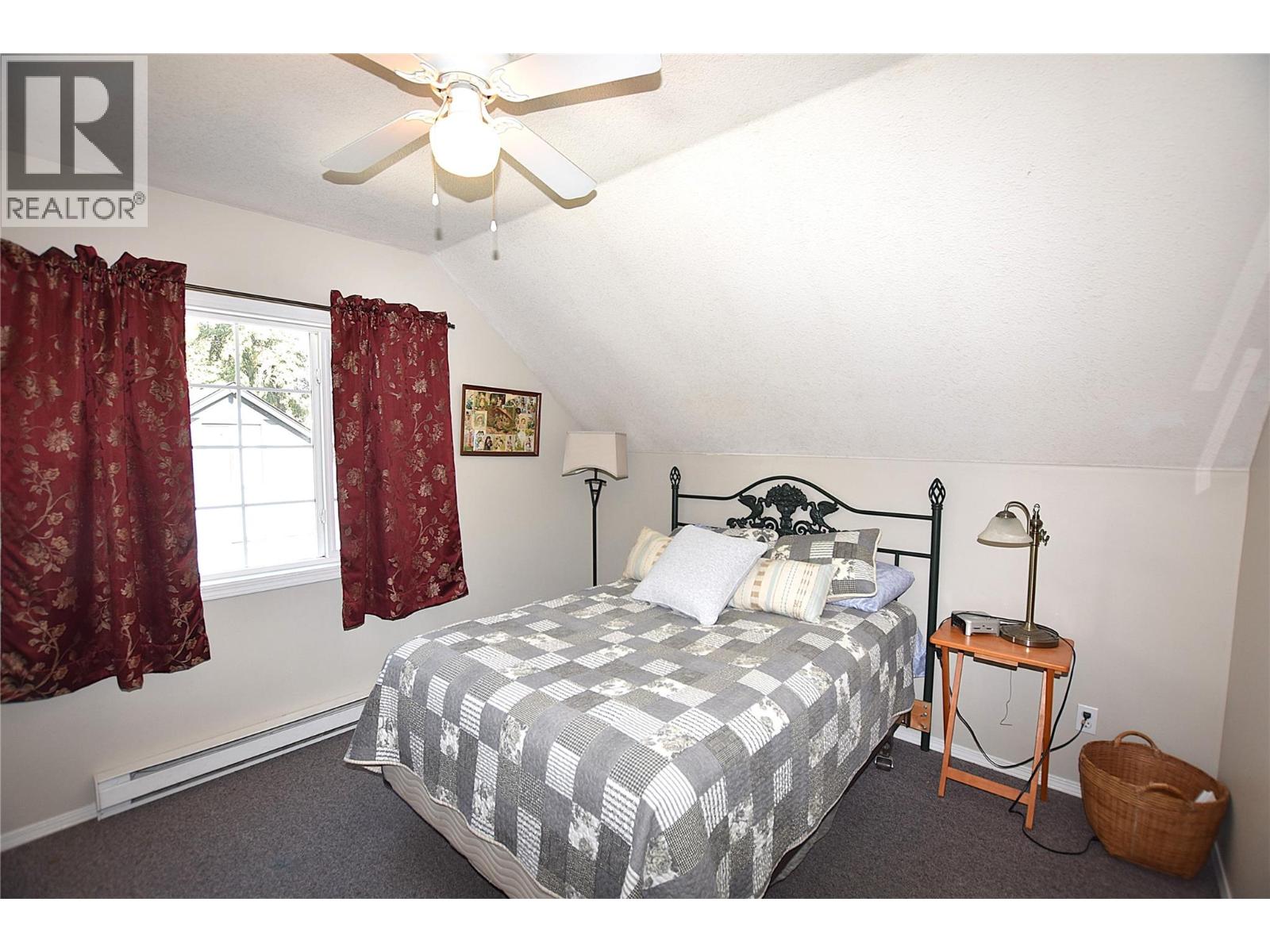 441 Hummingbird Avenue, Vernon