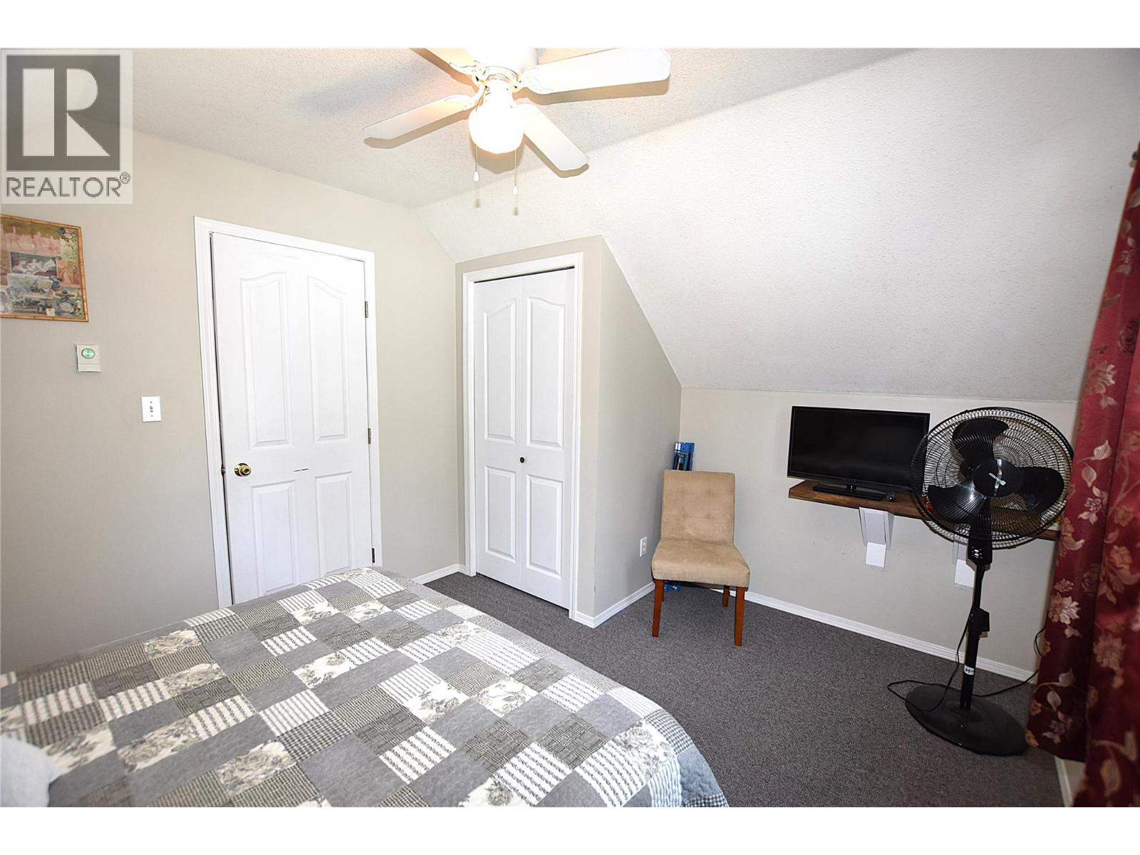 441 Hummingbird Avenue, Vernon