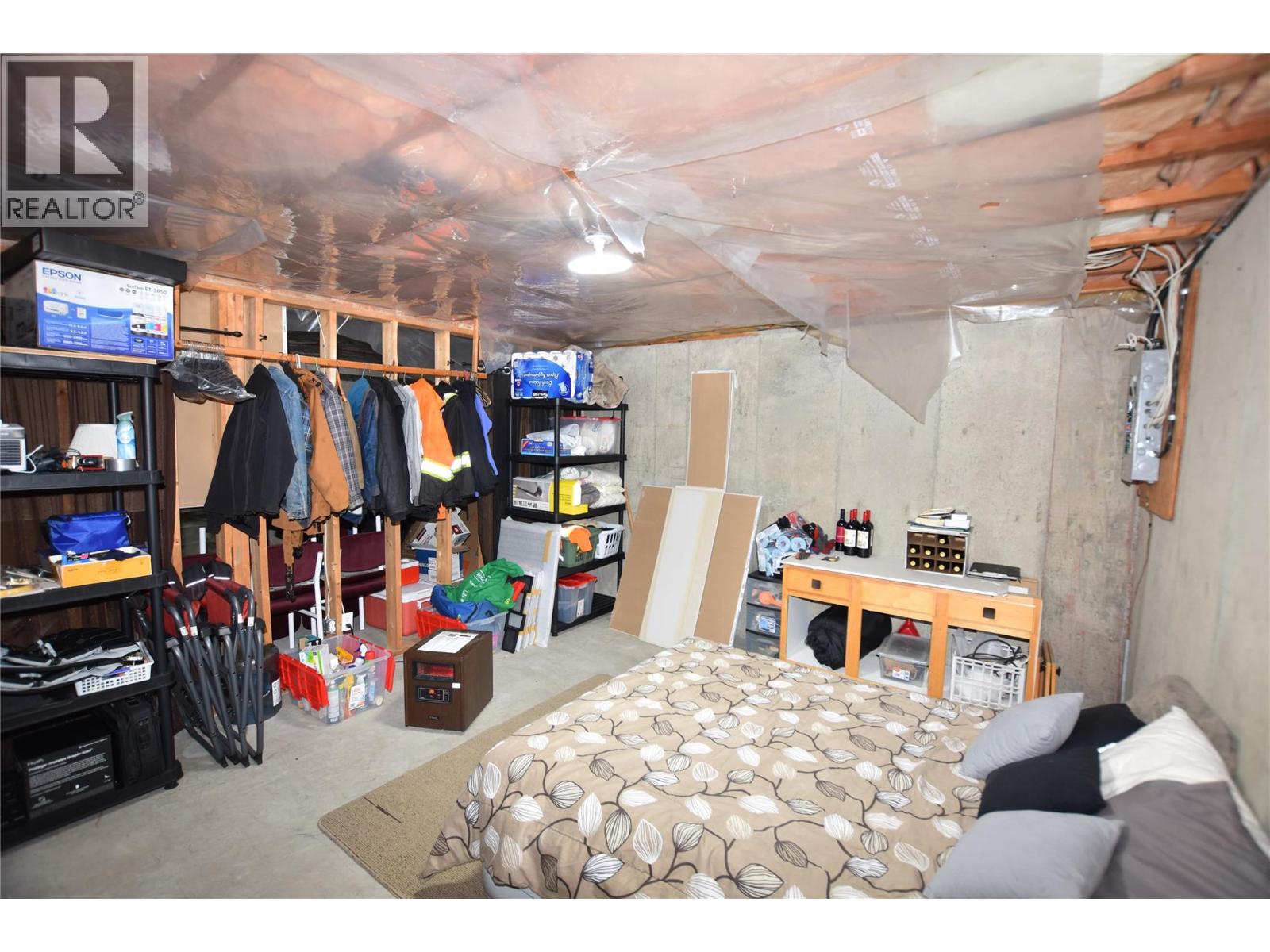 441 Hummingbird Avenue, Vernon