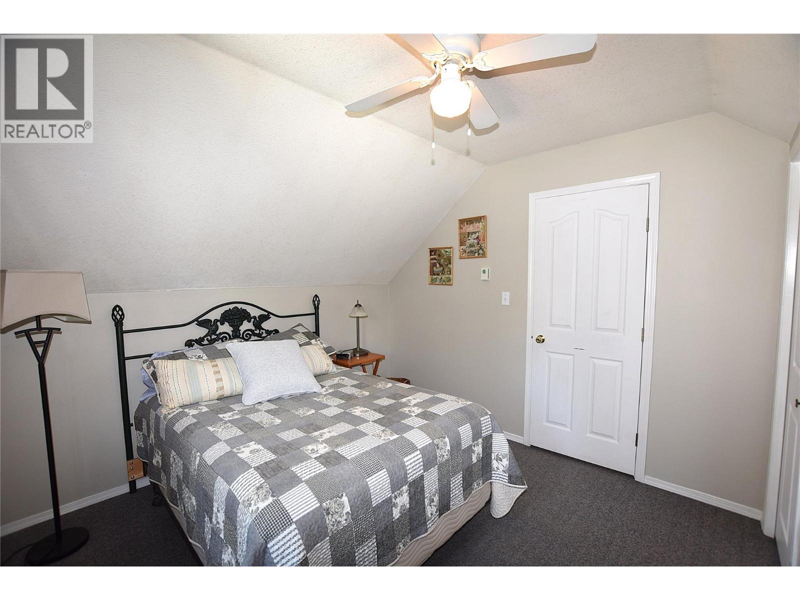 441 Hummingbird Avenue - 30