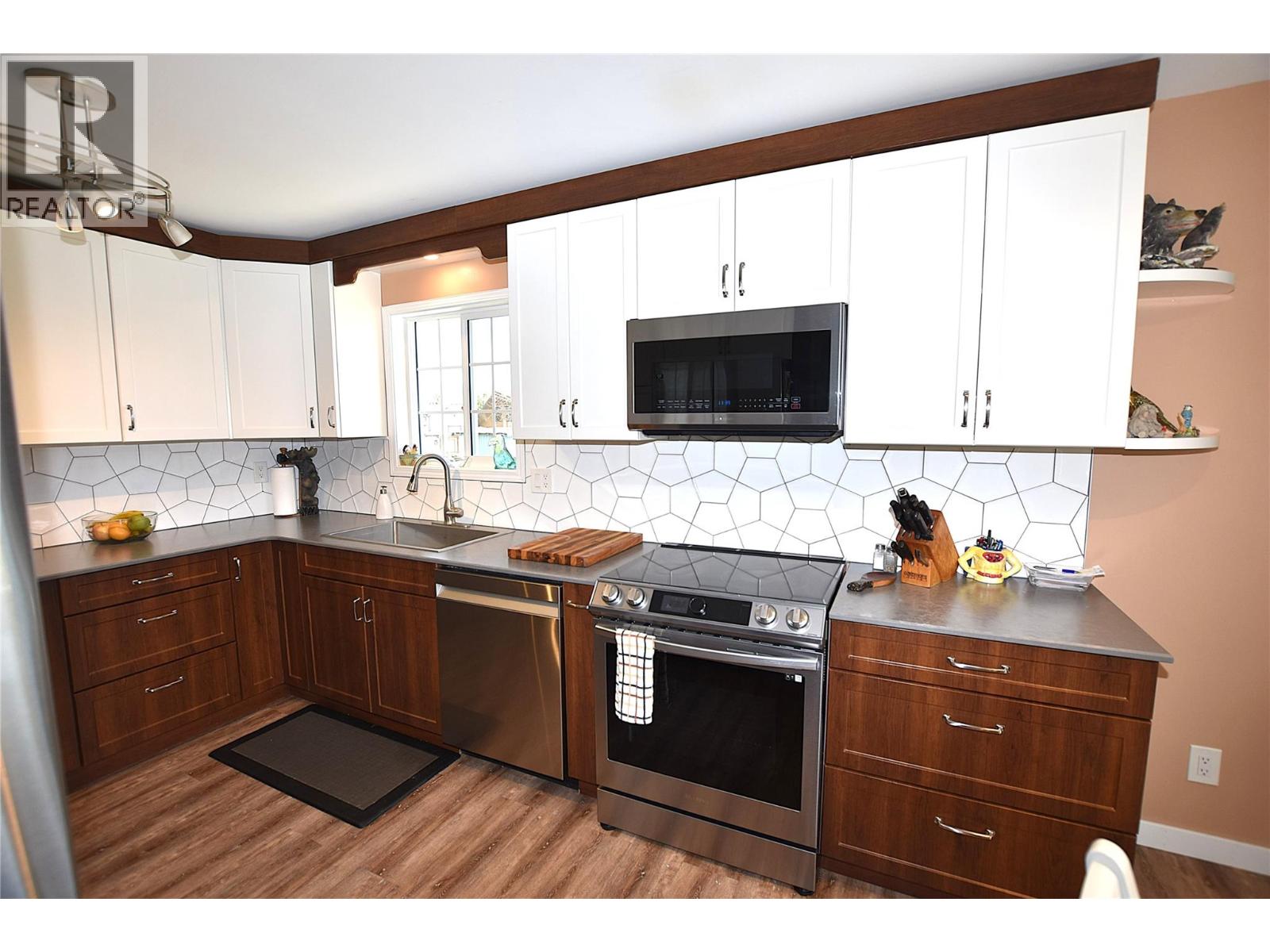 441 Hummingbird Avenue, Vernon