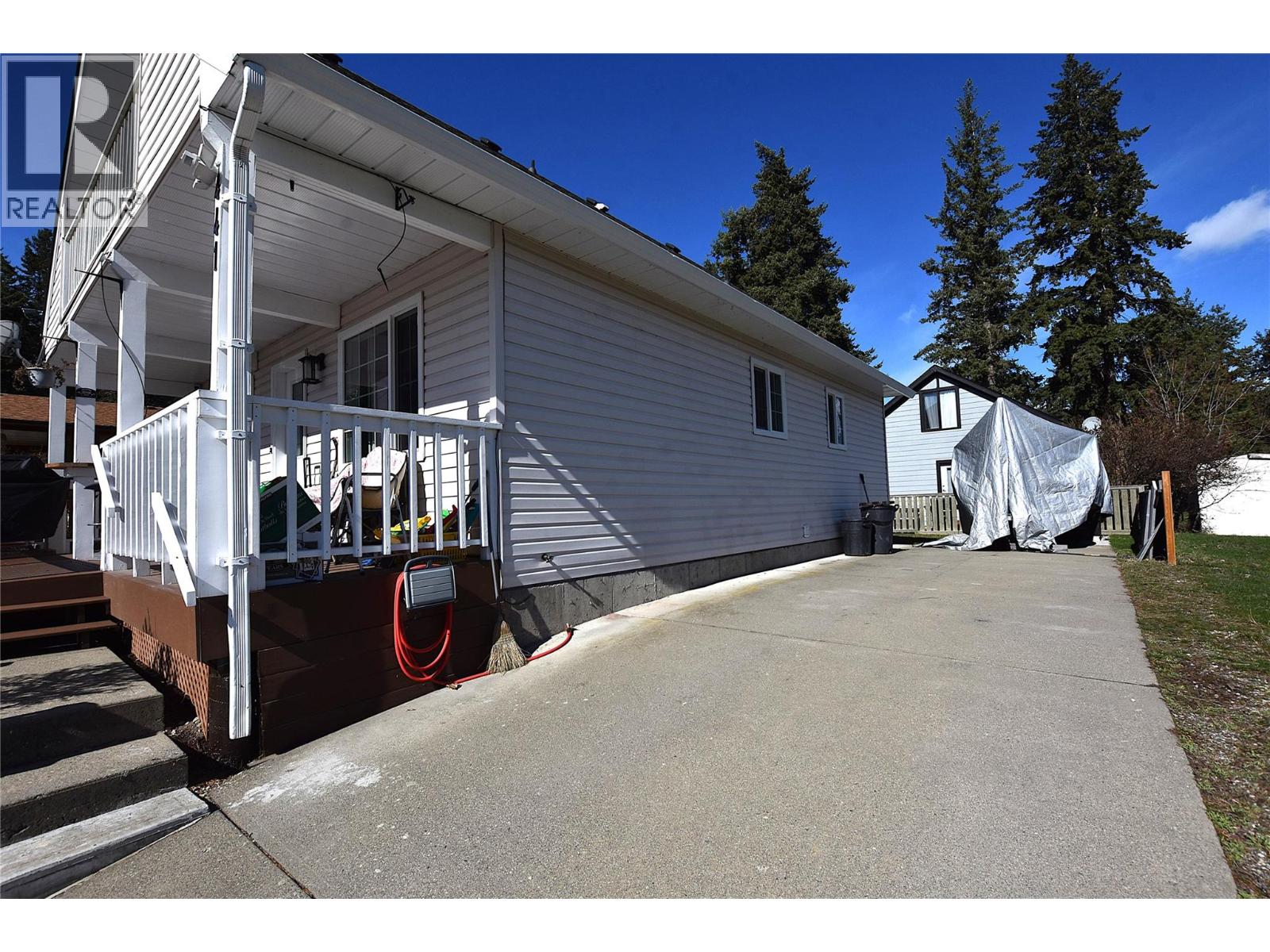 441 Hummingbird Avenue, Vernon