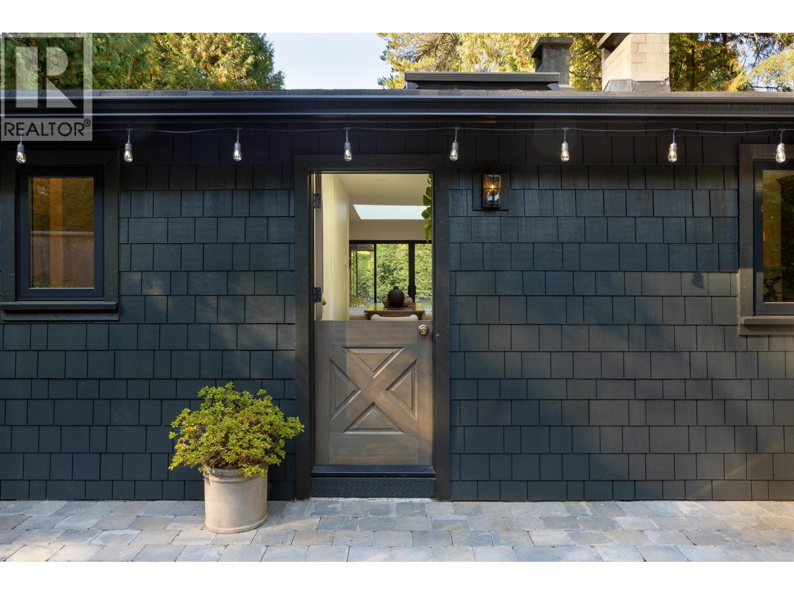 5075 HOWE SOUND LANE