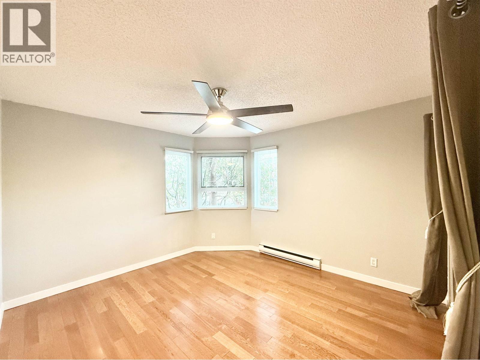 203 111 10TH W - photo 2