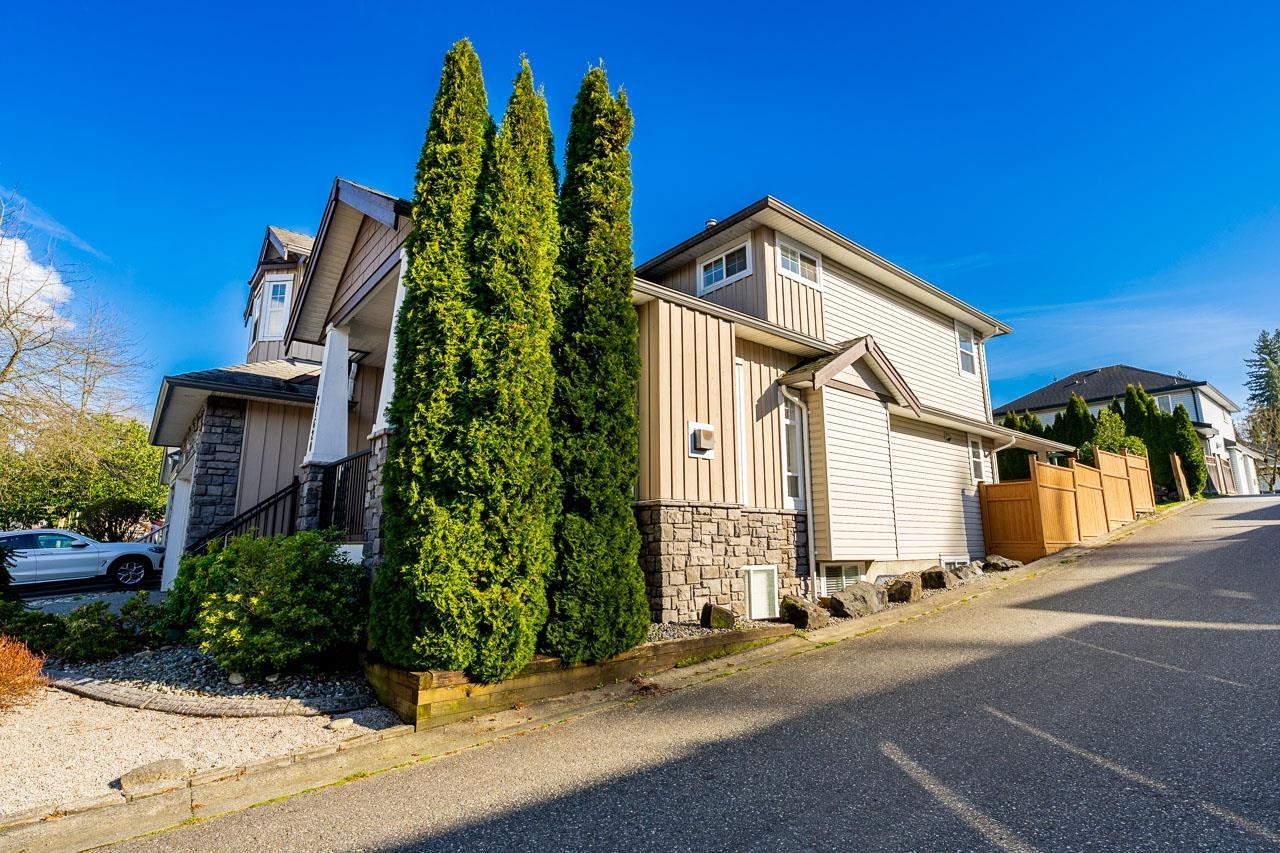 21620 93RD Avenue - photo 2