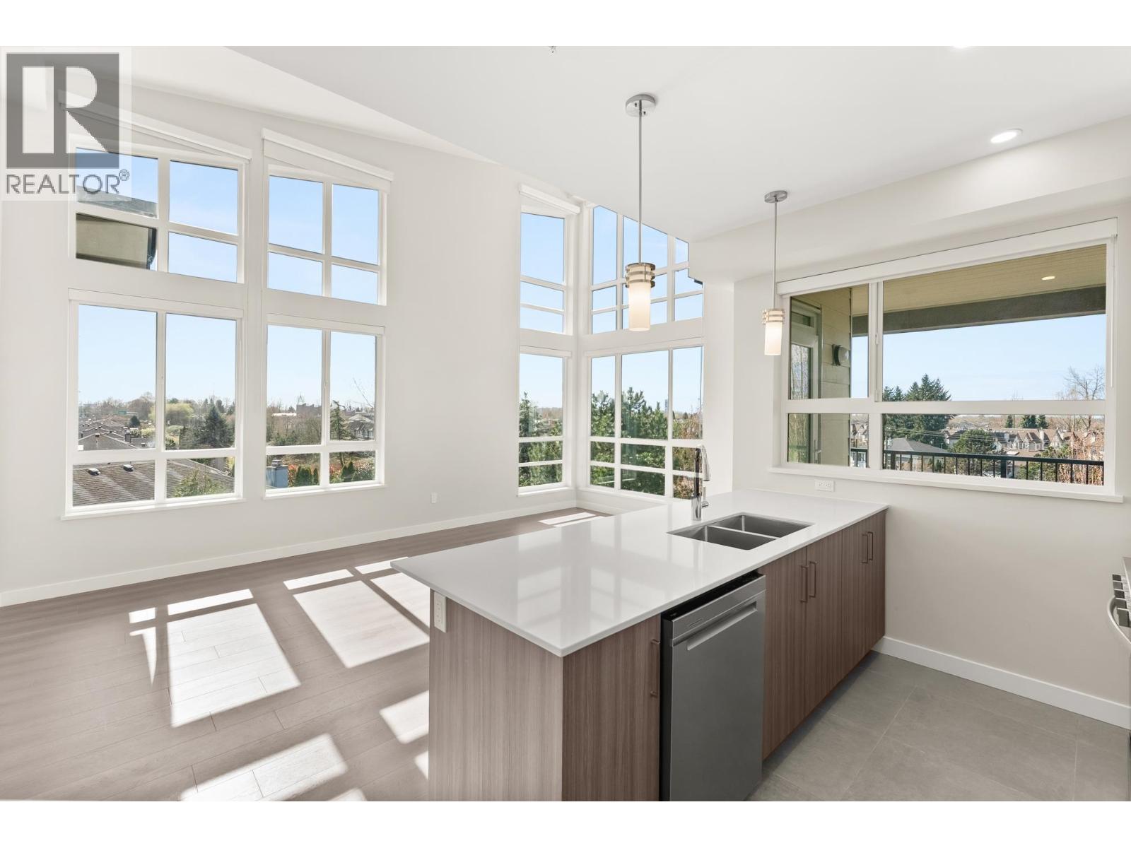 #411-23200 GILLEY Road, Richmond