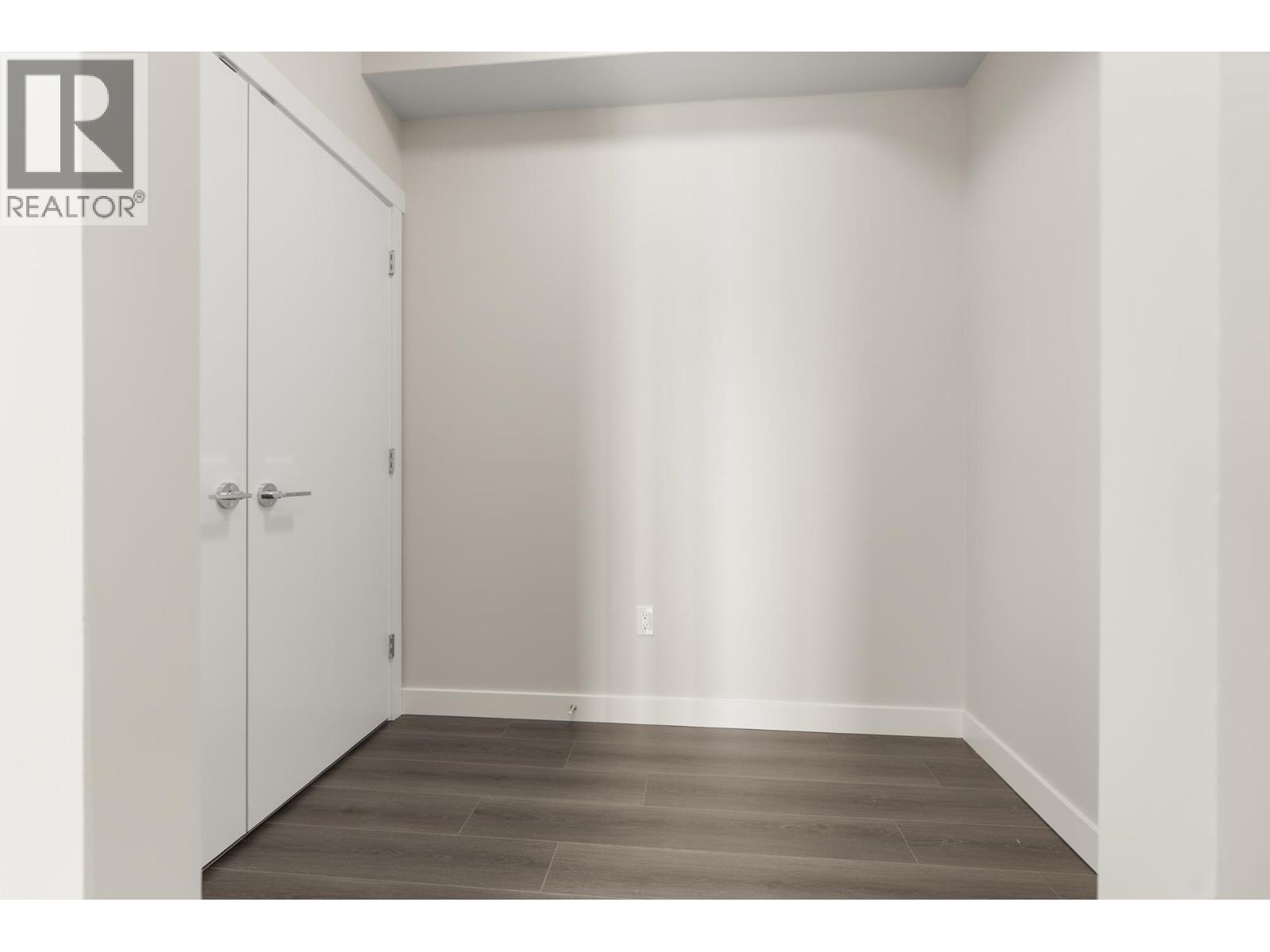 #411-23200 GILLEY Road, Richmond