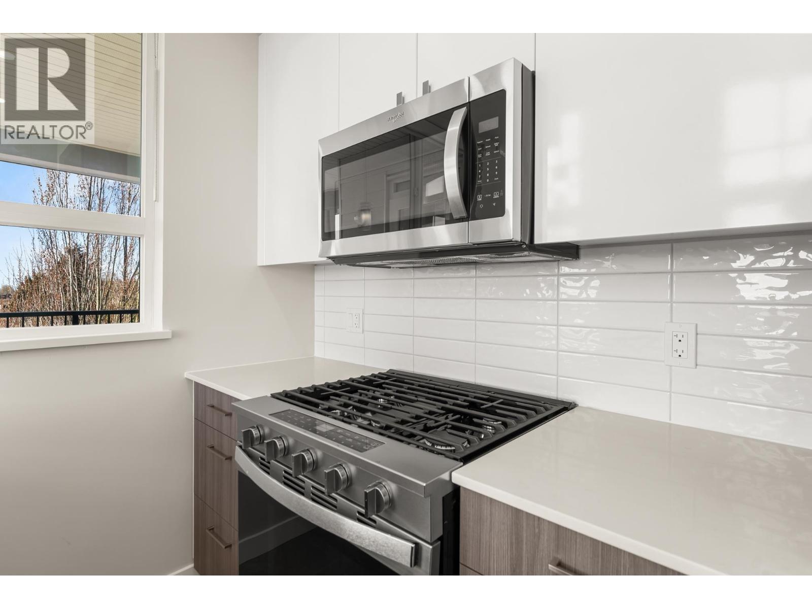 #411-23200 GILLEY Road, Richmond