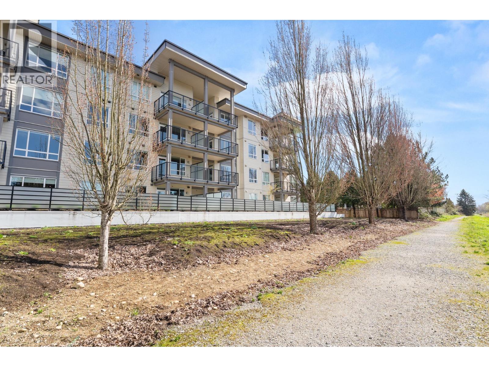 #411-23200 GILLEY Road, Richmond