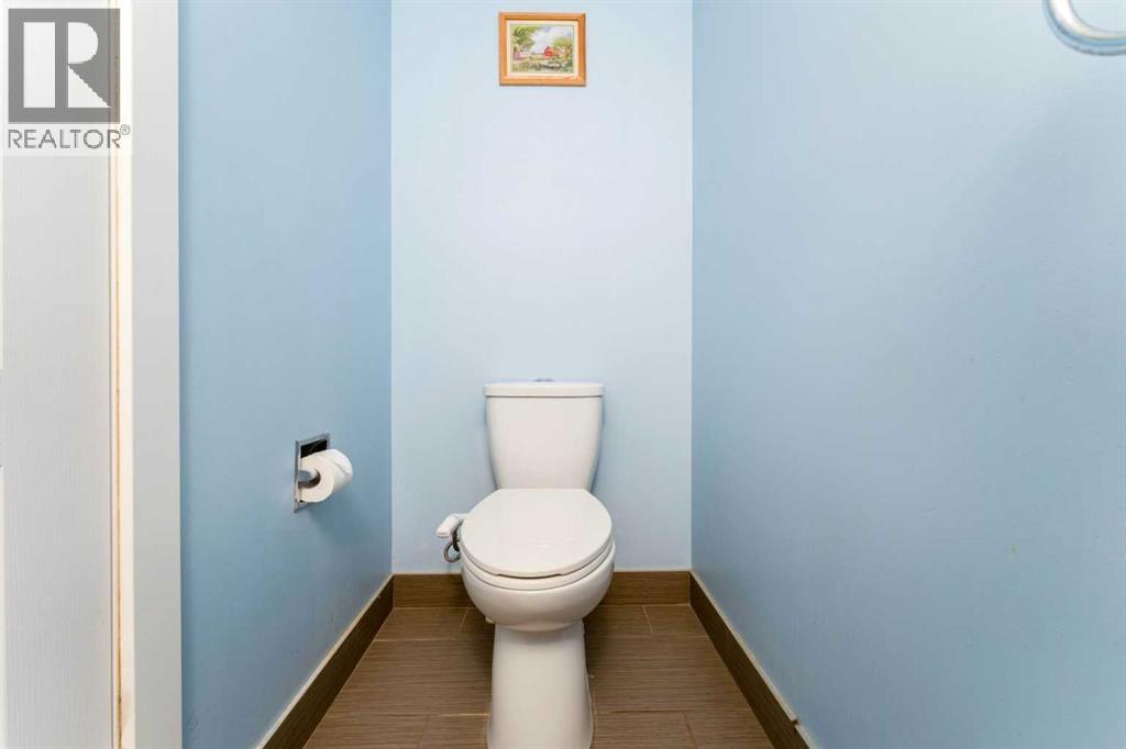 Single Family House for Sale in  Erin Road SE Erin Woods Calgary 