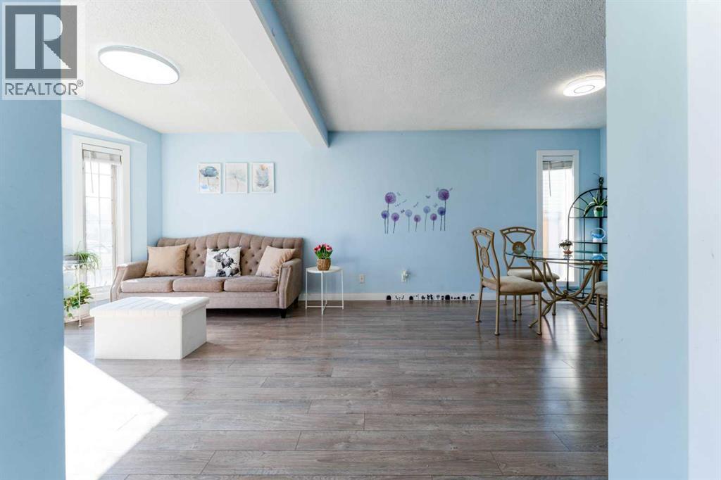 Single Family House for Sale in  Erin Road SE Erin Woods Calgary 