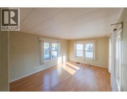 97 98 Okanagan Avenue East, Penticton