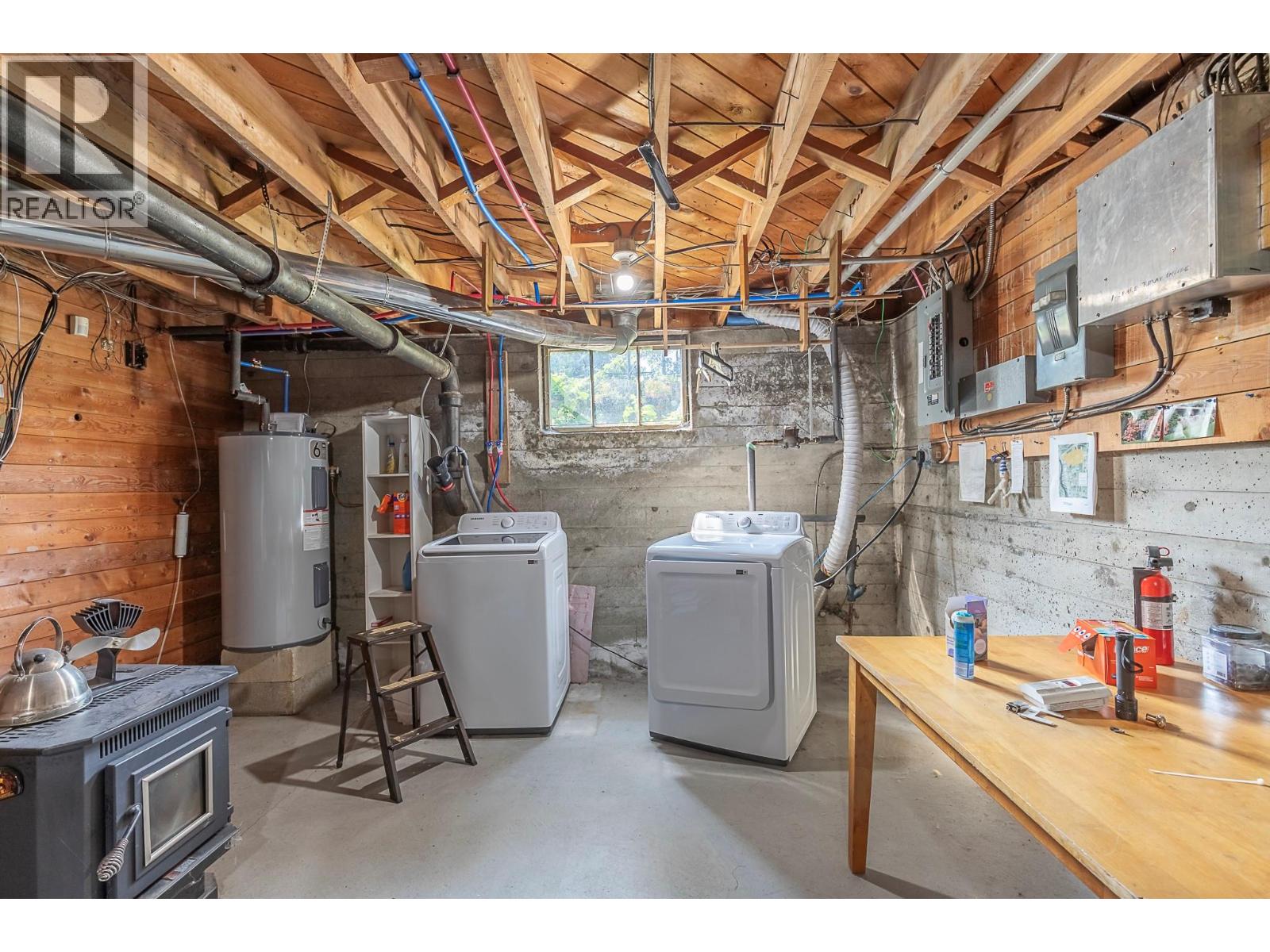 1230 Shuswap Avenue, Sicamous