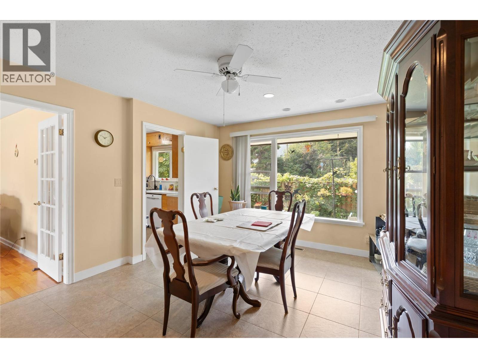 1230 Shuswap Avenue, Sicamous