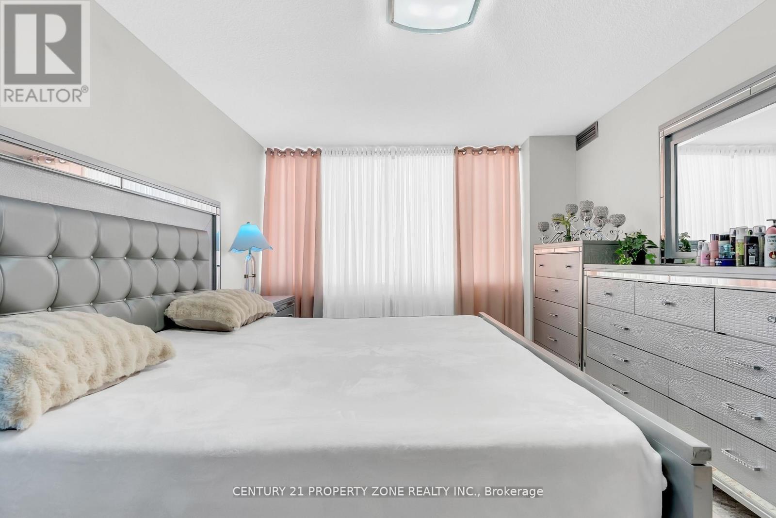 1007 - 1300 MISSISSAUGA VALLEY BOULEVARD — photo 16