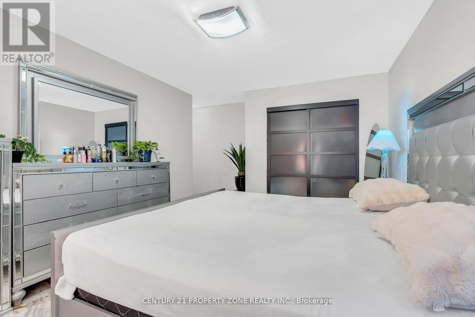1007 - 1300 MISSISSAUGA VALLEY BOULEVARD — photo 43