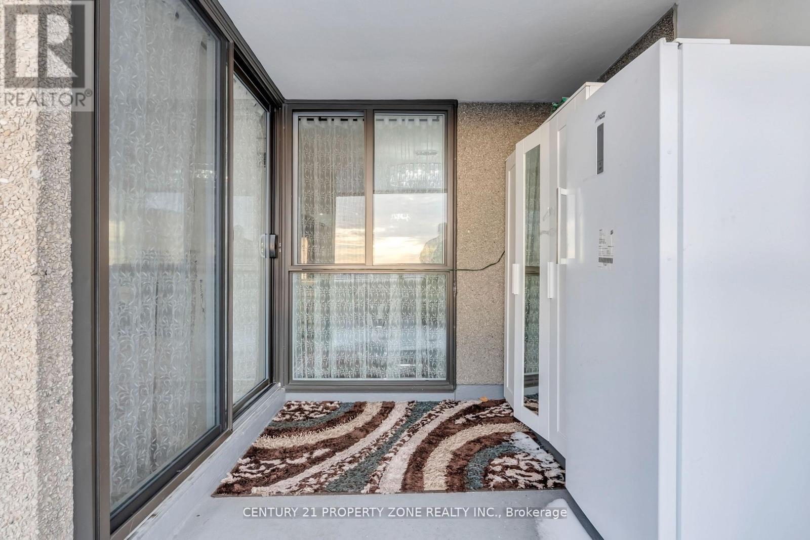 1007 - 1300 MISSISSAUGA VALLEY BOULEVARD — photo 42
