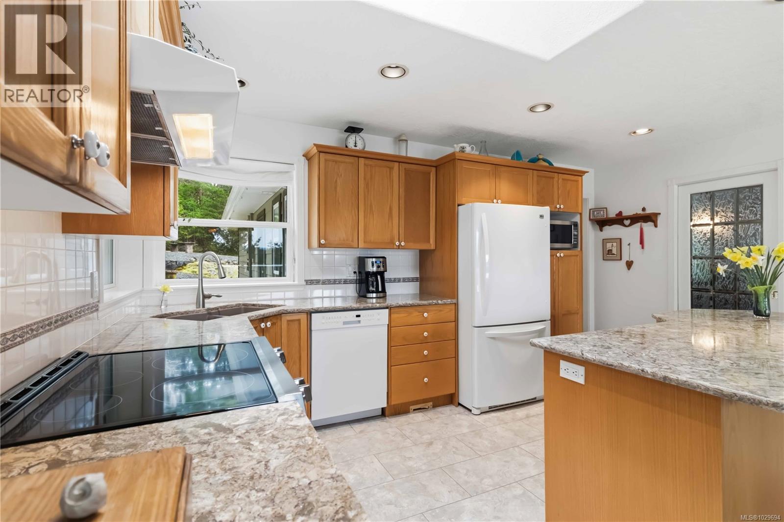  762 Seedtree Road, Sooke