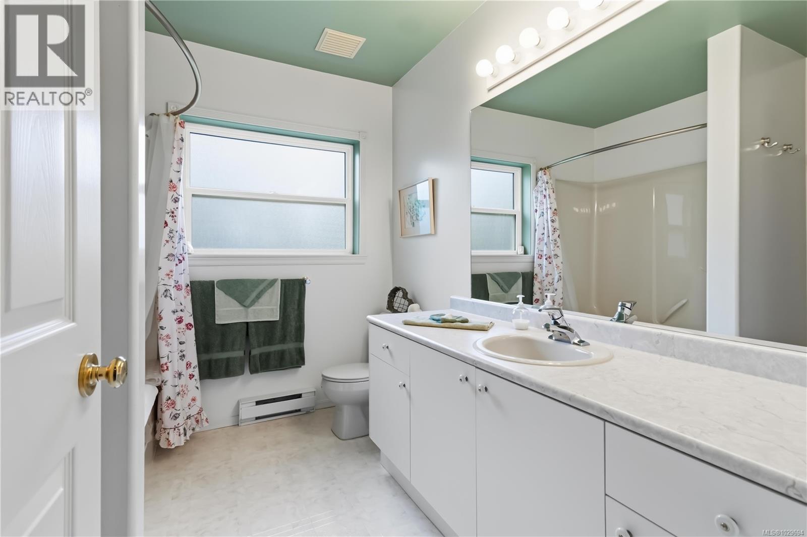  762 Seedtree Road, Sooke