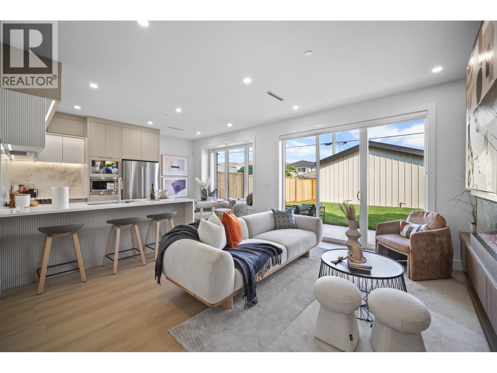 2 3563 25TH Avenue - main photo