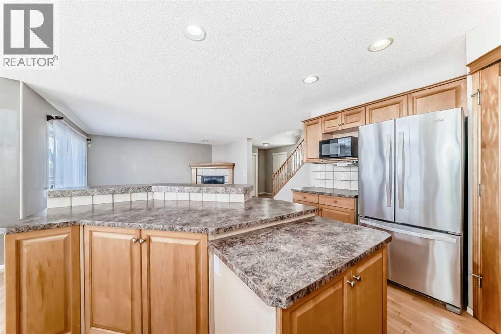 Single Family House for Sale in  Somerside Crescent SW Somerset Calgary 