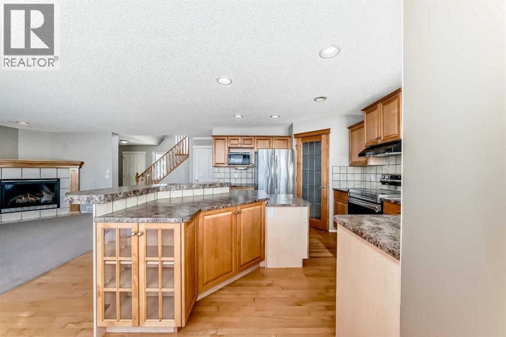 Single Family House for Sale in  Somerside Crescent SW Somerset Calgary 
