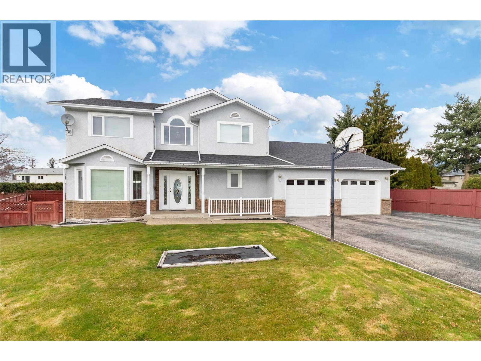 680 Richards Road, Kelowna