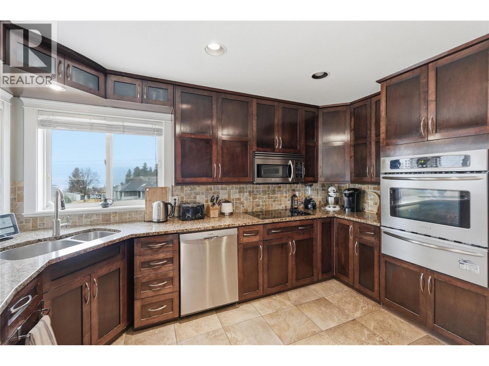 4812 Westridge Drive, Kelowna