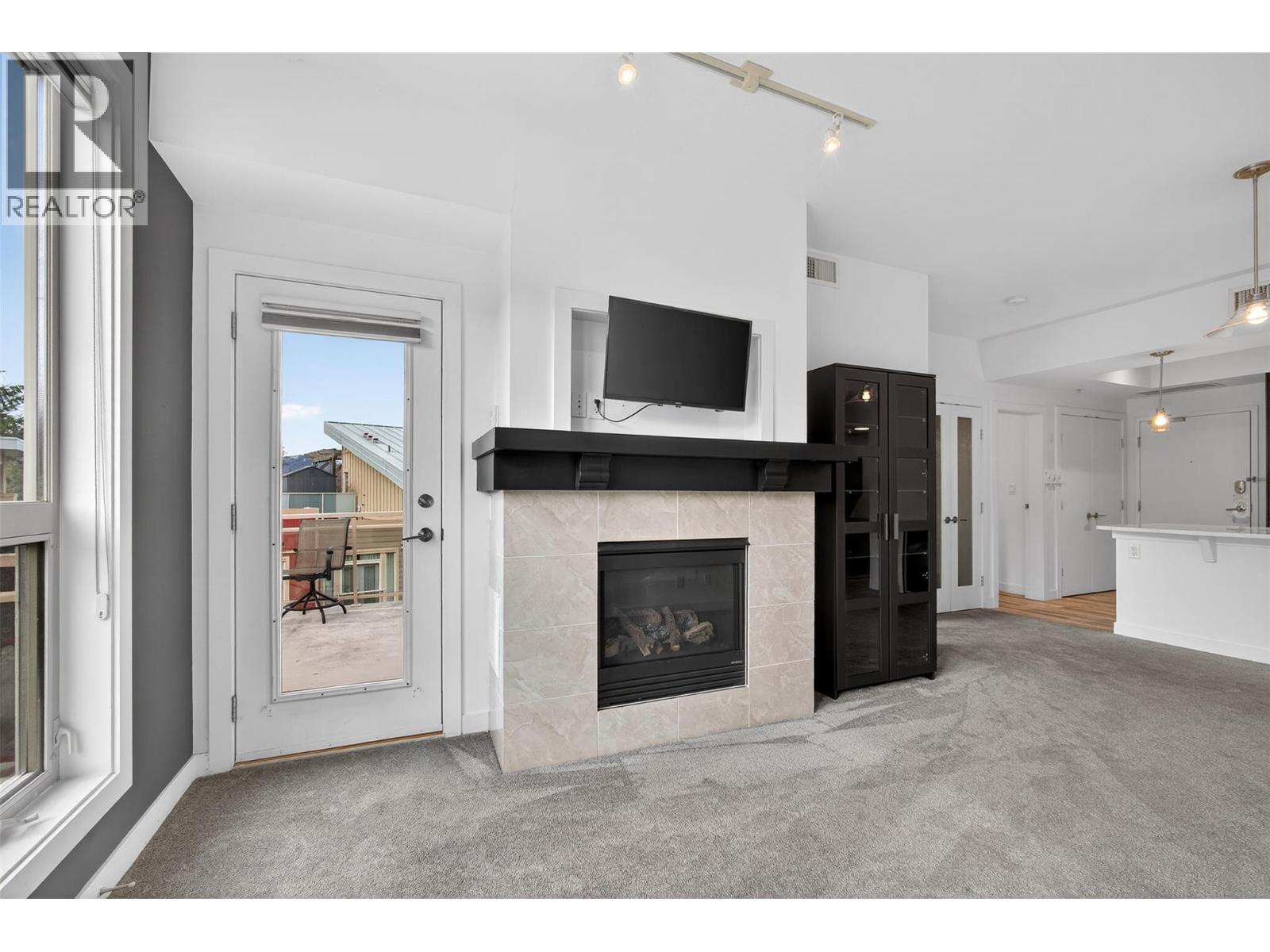 7343 Okanagan Landing Road Unit# 2402, Vernon