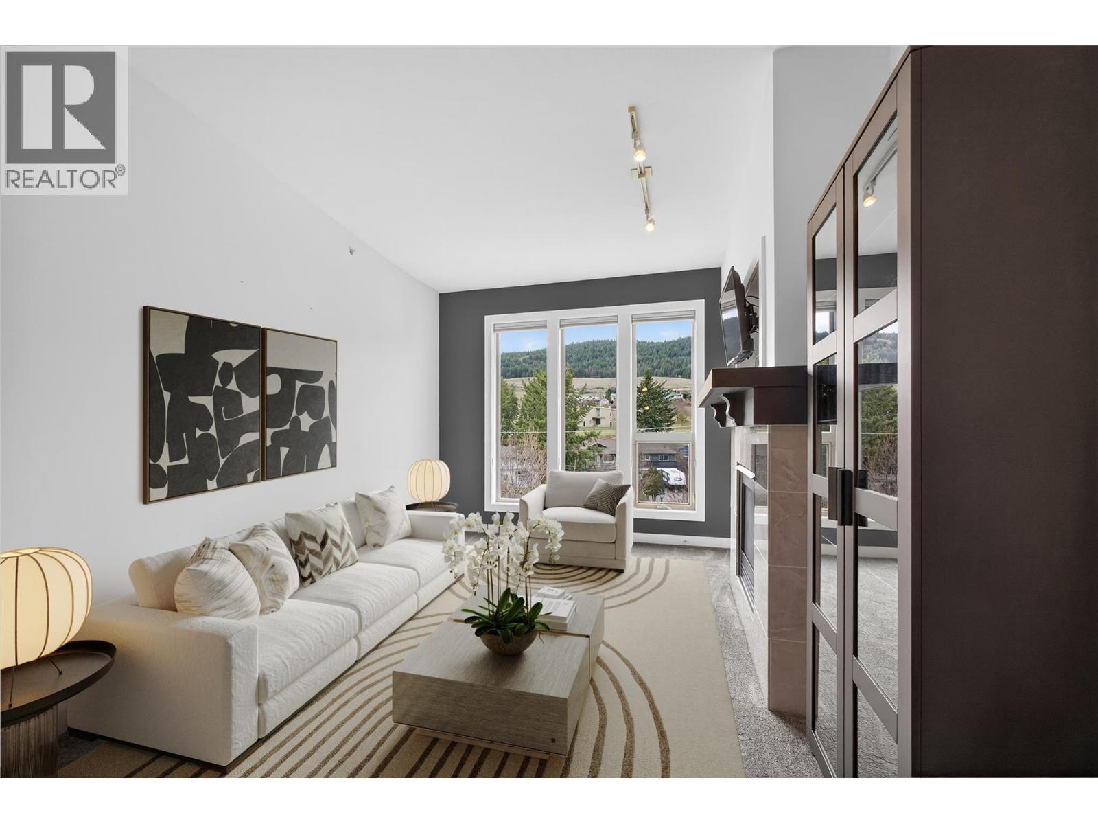 7343 Okanagan Landing Road Unit# 2402, Vernon