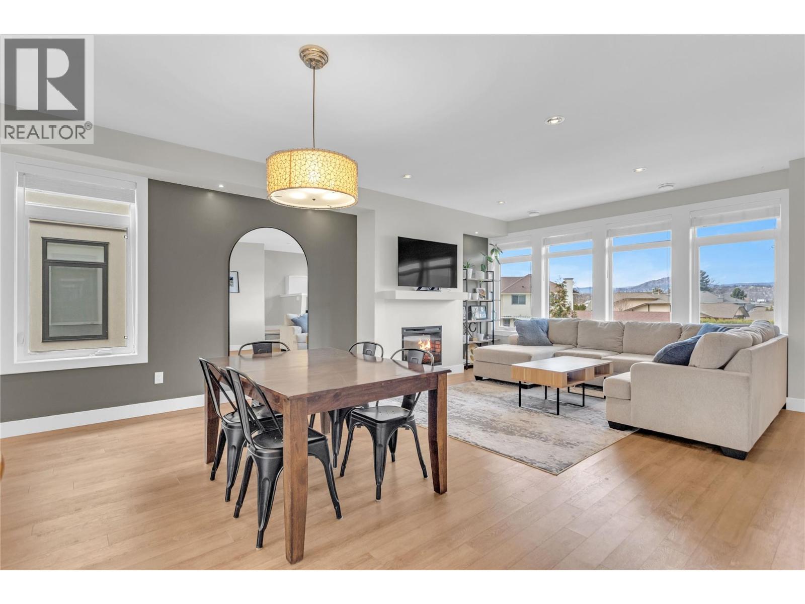 1102 Cameron Avenue Unit# 8, Kelowna