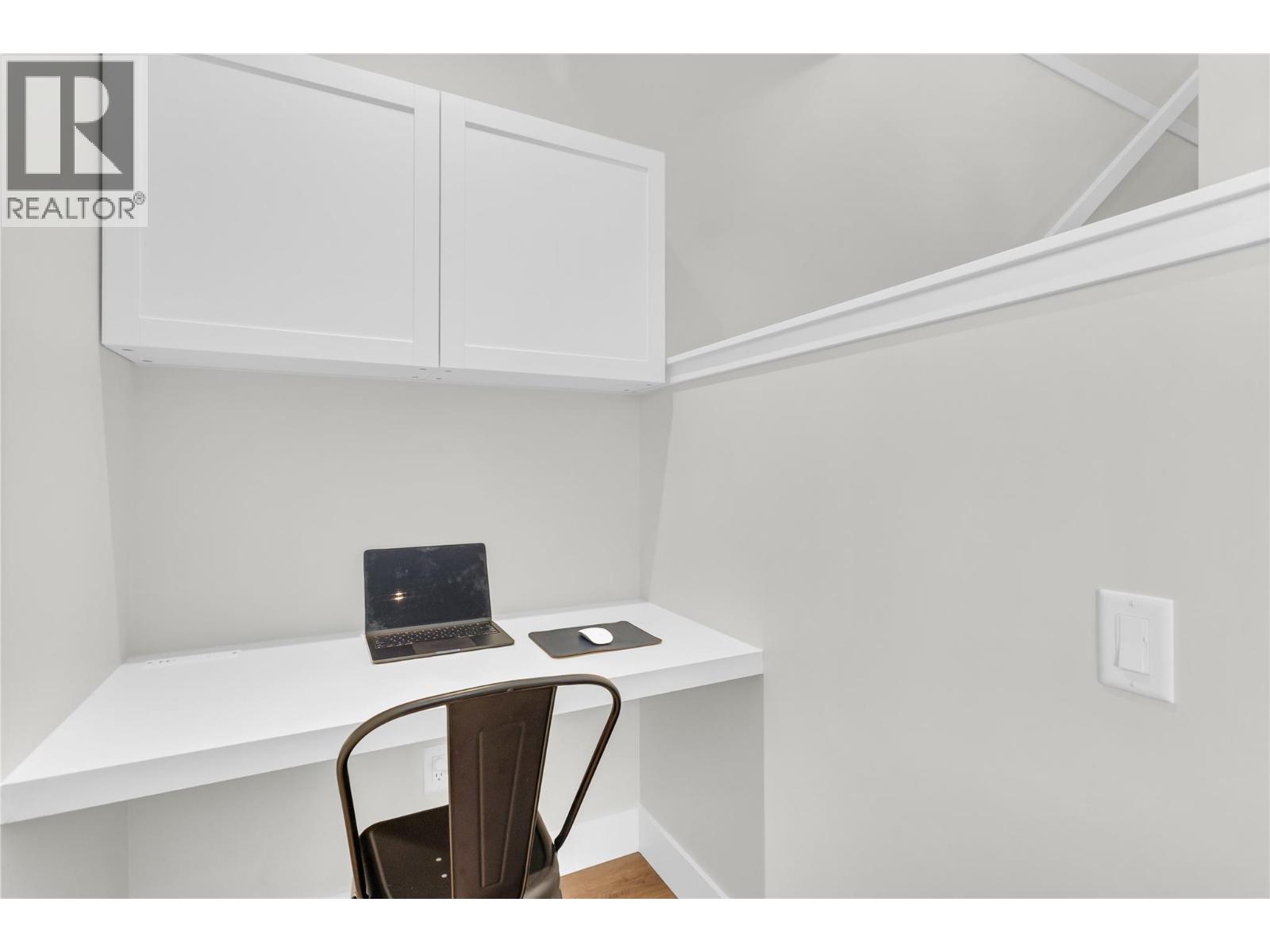 1102 Cameron Avenue Unit# 8, Kelowna