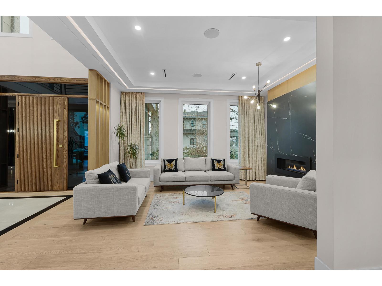 6122 152A Street - main photo