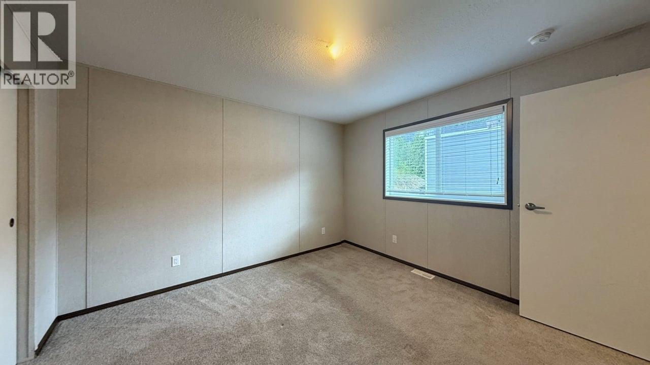 8 891 MONTE VISTA Drive, Rossland