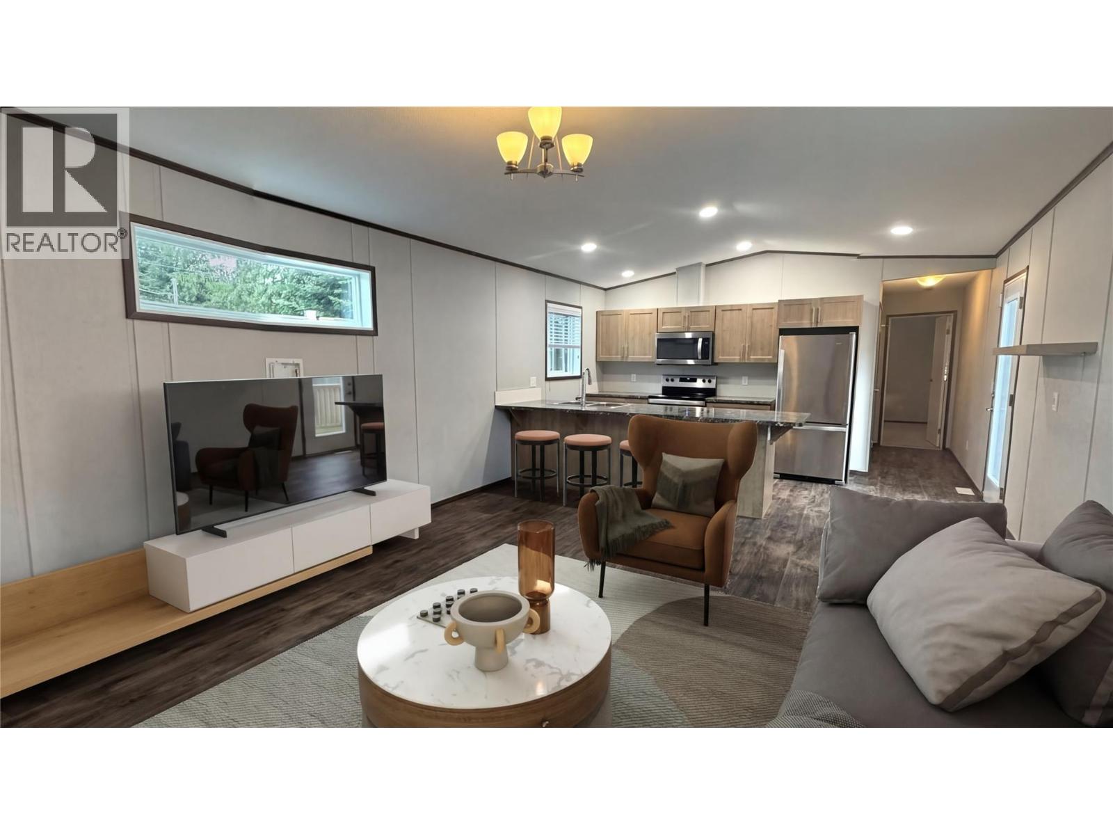 8 891 MONTE VISTA Drive, Rossland